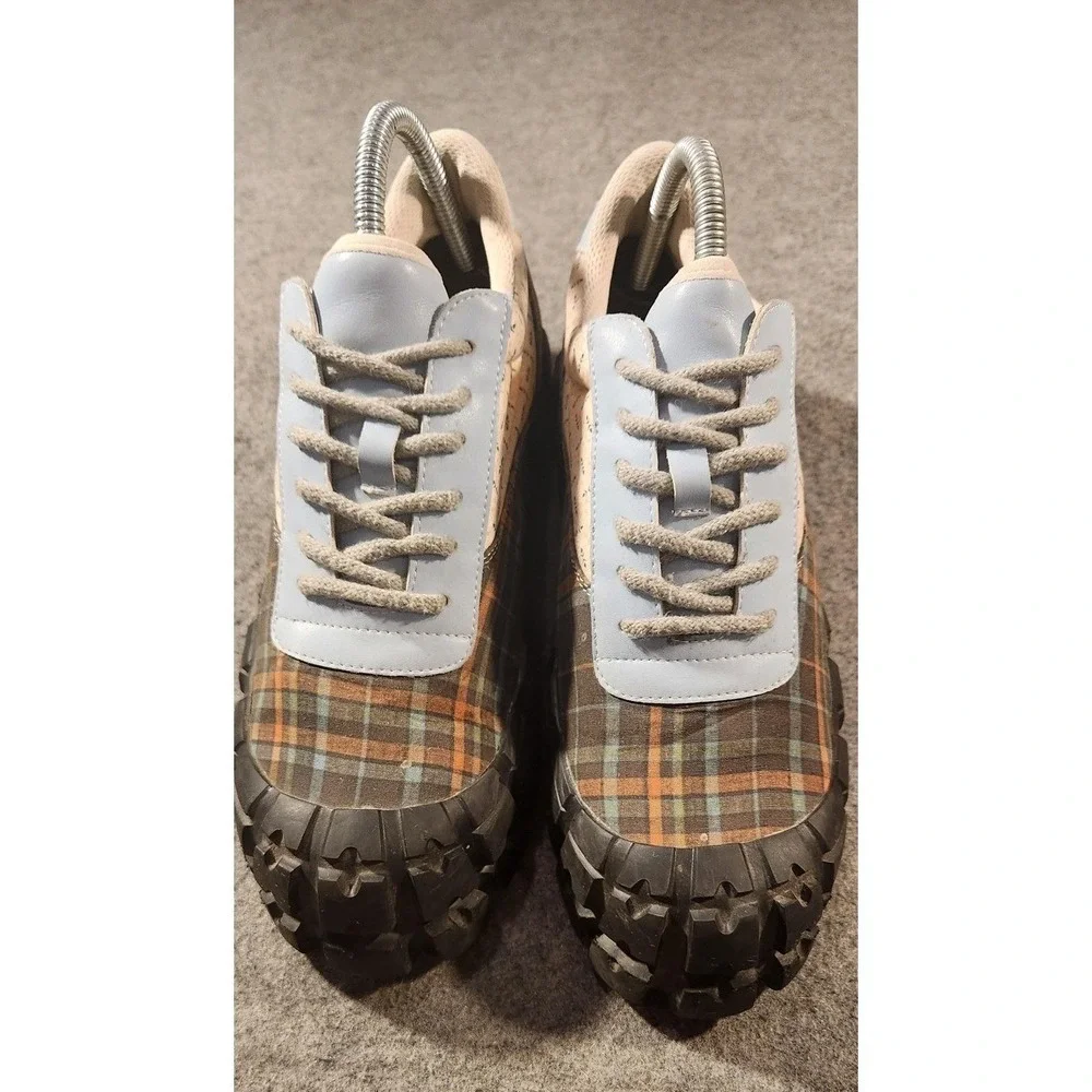 MIUWA Shoes Mens Size 10.5 Brown Plaid Canvas Chunky‎ Lug Sole Trail Sneakers